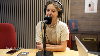 Iraitz Lizarraga kafe hutsa hartzera etorri da