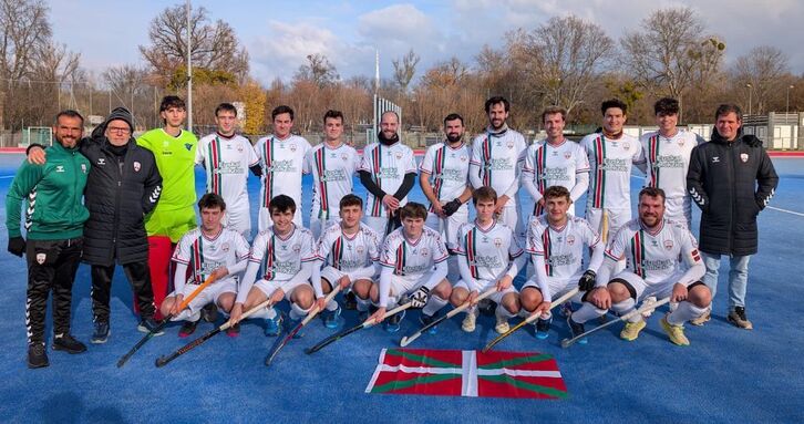 Euskal Selekzioa Austrian ateratako argazki batean