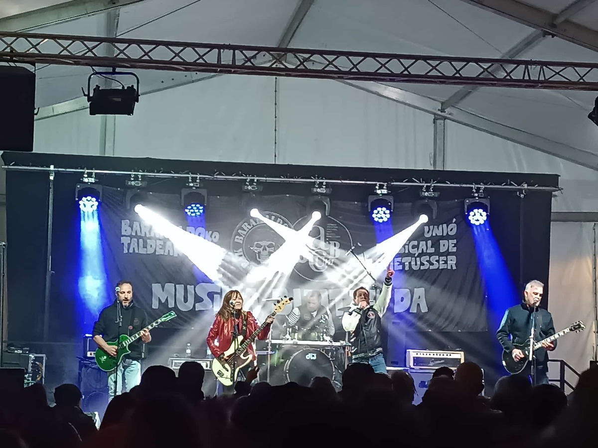 «Rock zaleak oso solidarioak dira»