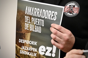 Enpresaren aldetik jasotzen ari diren jazarpena publikoki salatzea erabaki dute amarratzaileek.