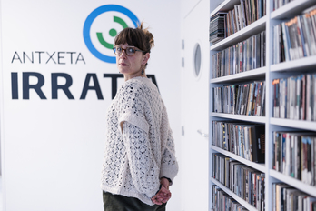  Aitziber Zapirain, Antxeta Irratiaren erredakzioan