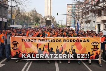 Tubos Reunidoseko langileen mobilizazioa.