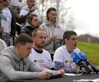 Iker Aranaren aldeko plataforma, Arana bera erdian