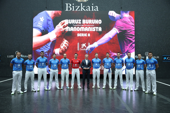 Buruz Buruko txapelketaren aurkezpena.